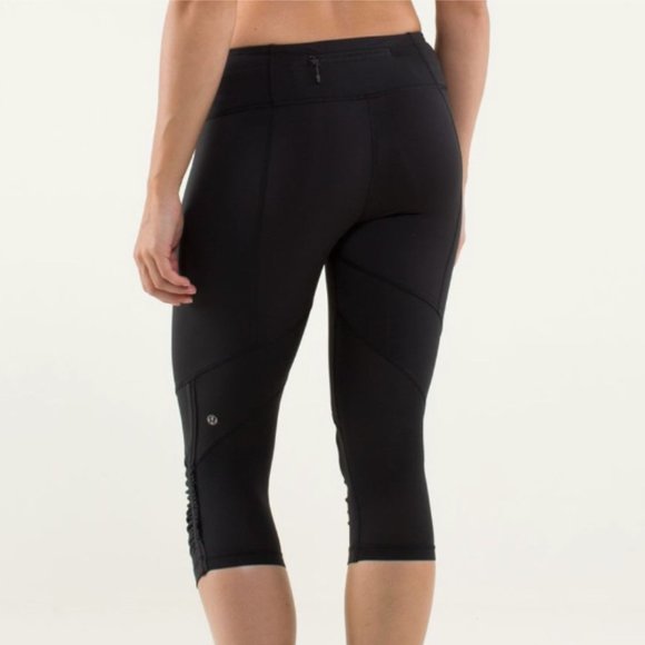 lululemon athletica | Pants u0026 Jumpsuits | Lululemon Run For Your Life Crop  Blackgrey Striped Ruched Capri Legging Size 6 | Poshmark